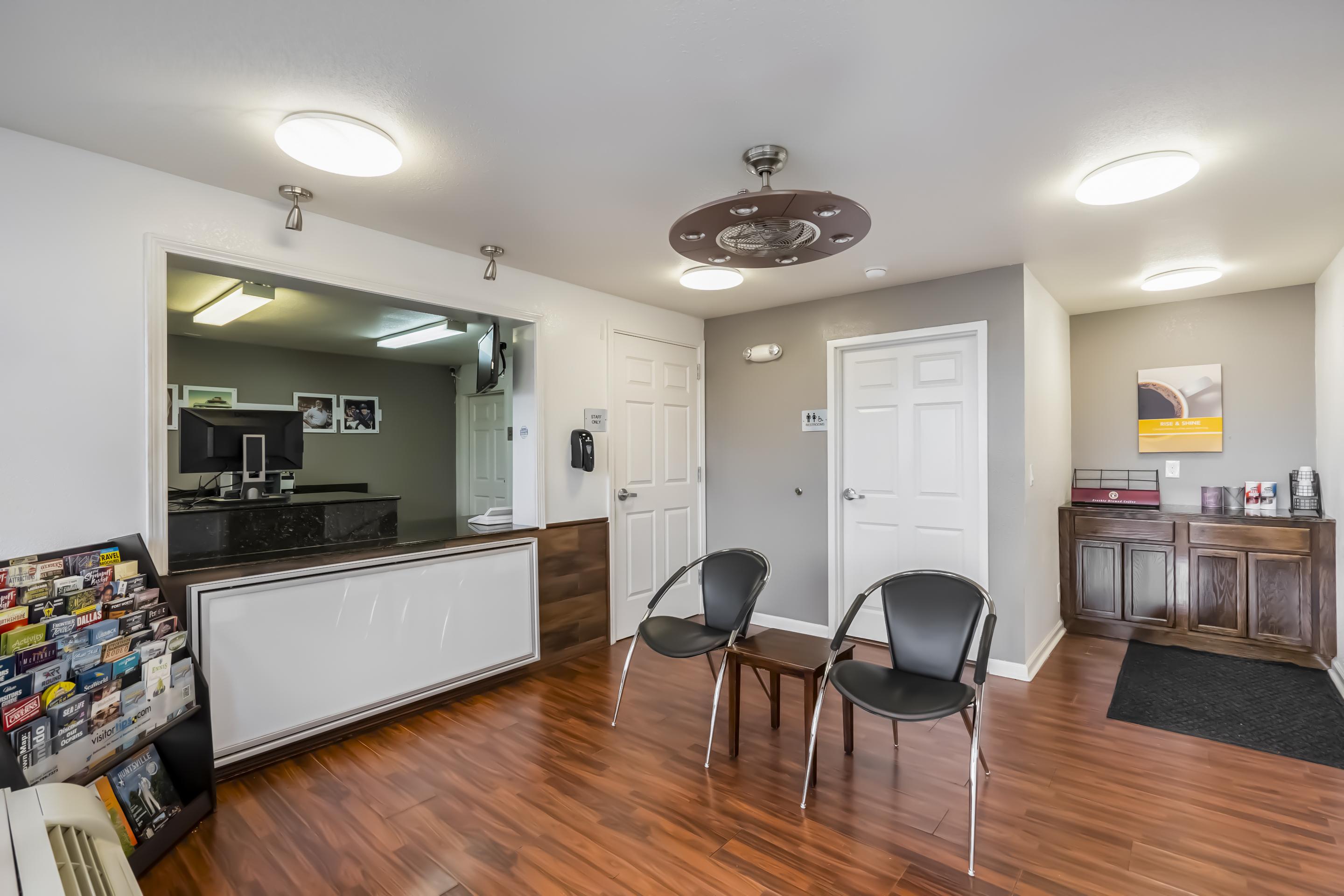 Oyo Hotel Bossier City La - Red River Eksteriør bilde